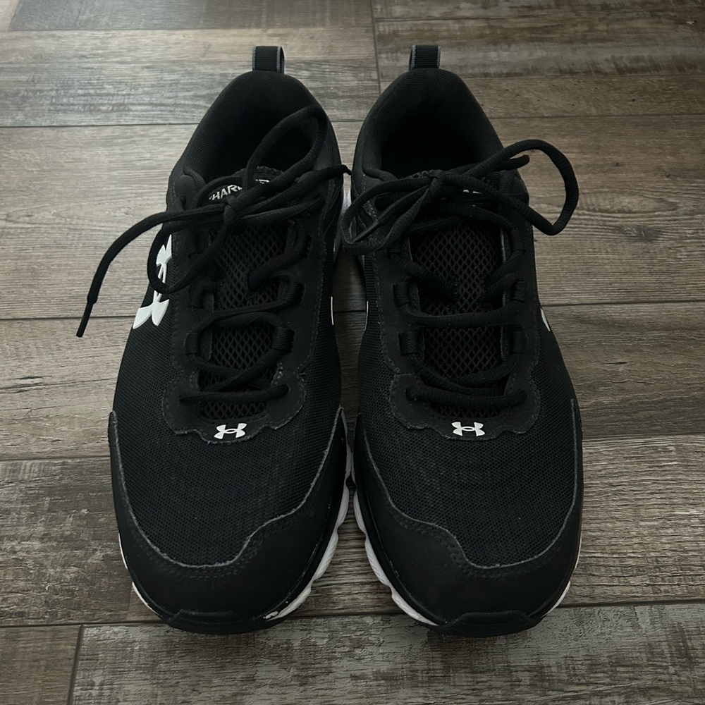 Men's Under Armour Black Charged Assert Shoes
